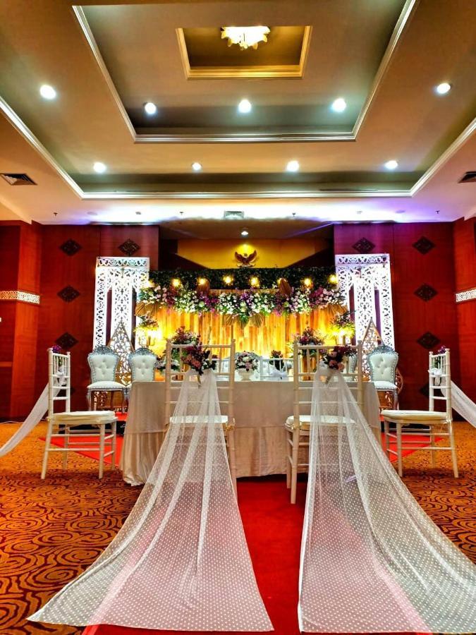 Horison Balairung Jakarta Extérieur photo
