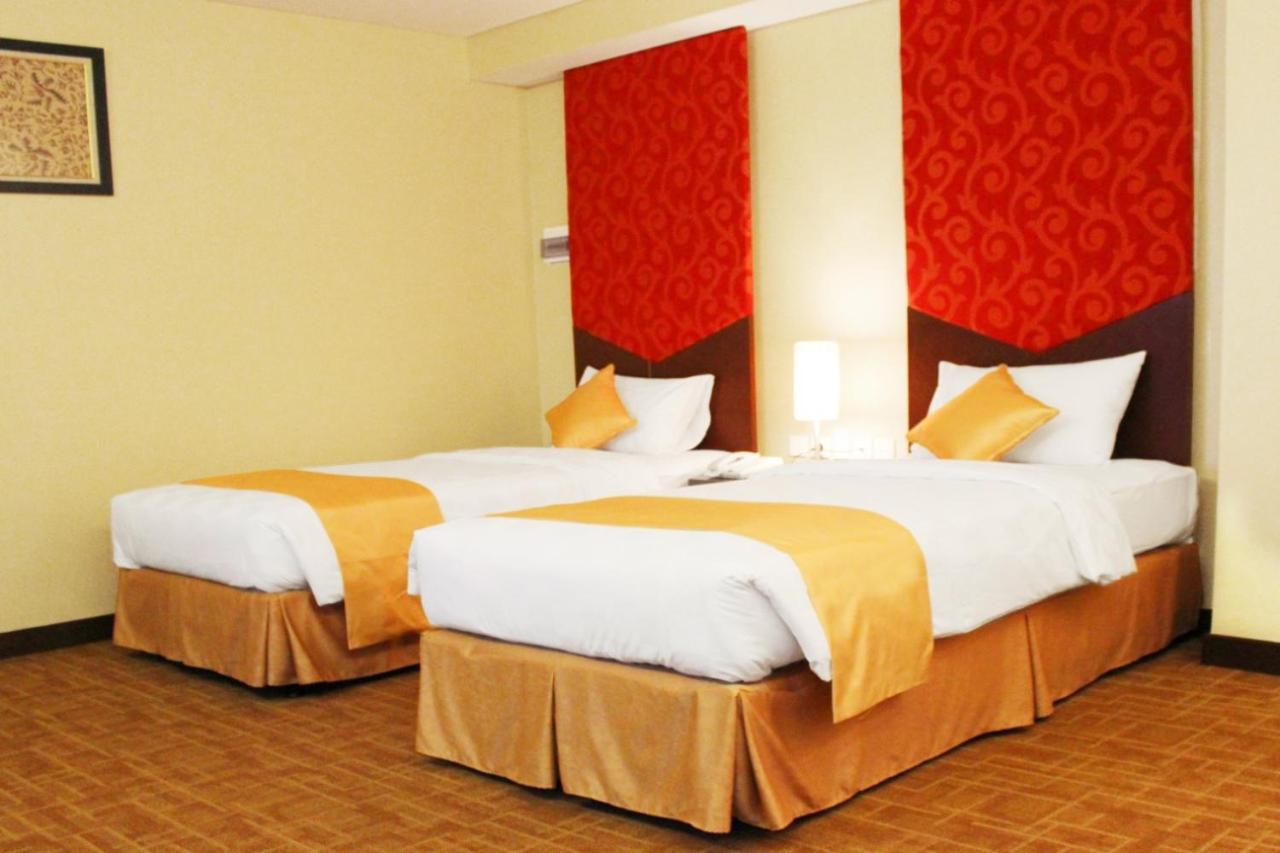 Horison Balairung Jakarta Extérieur photo
