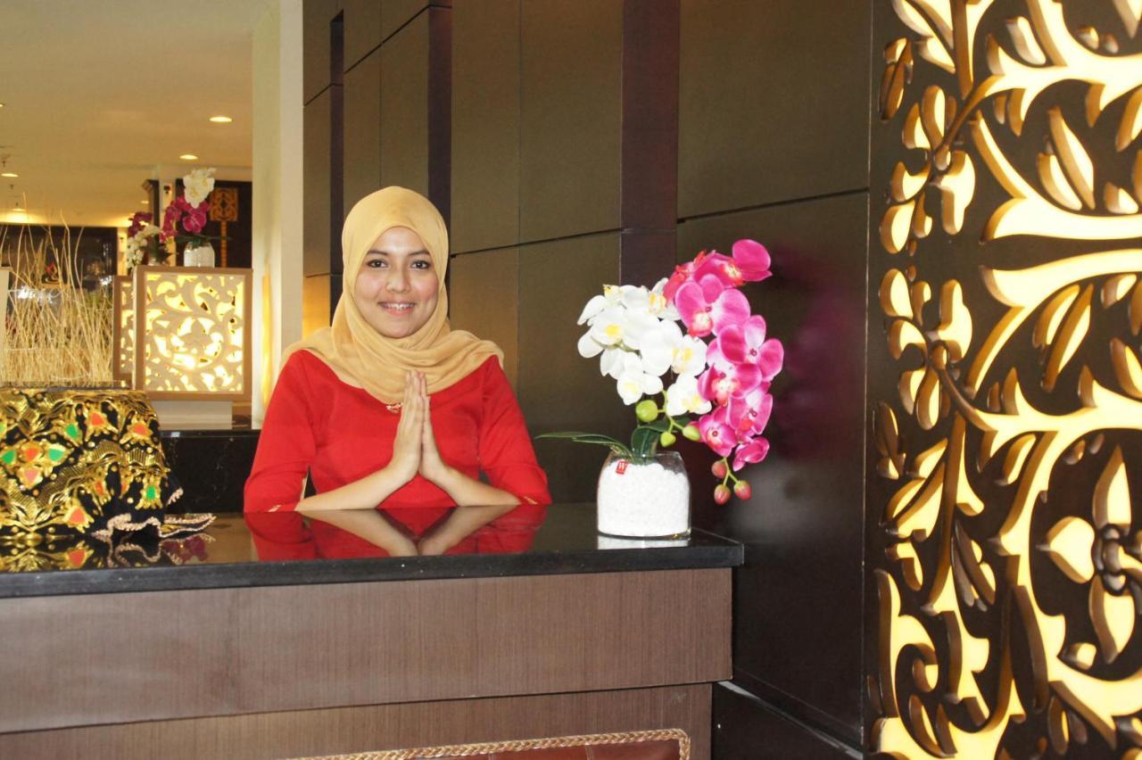 Horison Balairung Jakarta Extérieur photo